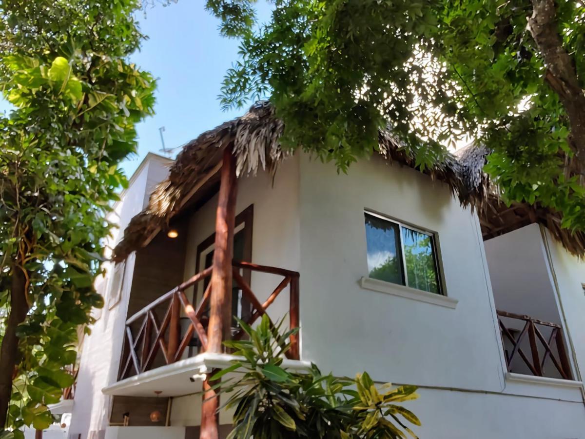 Hotel Pancho Villas Bacalar - Free Bikes And Paddles Luaran gambar