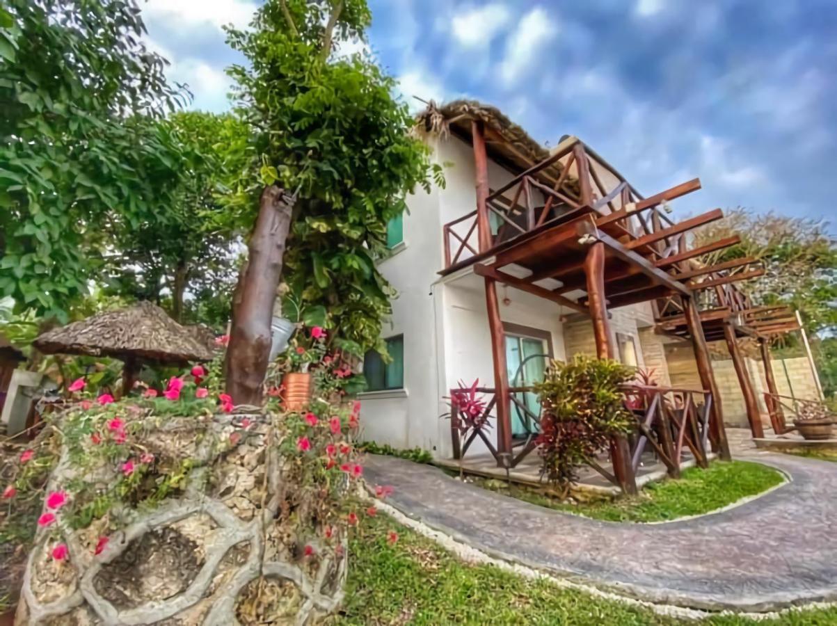 Hotel Pancho Villas Bacalar - Free Bikes And Paddles Luaran gambar